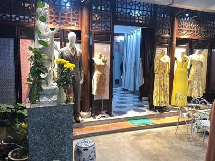 Clothes made at Yaly Couture Exclusive, photo by a customer (Phil Thomas)