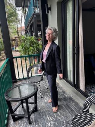 Clothes made at Yaly Couture Signature, photo by a customer (Nicole)