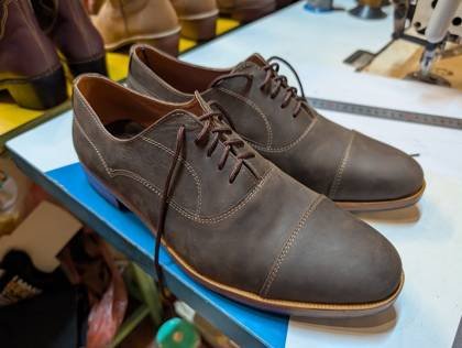 Clothes made at Yes Leather Tailor Hoi An, photo by a customer (Liron Formoza)