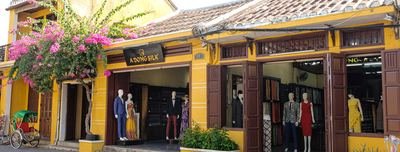 A Dong Silk — suits under $150 in Hoi An