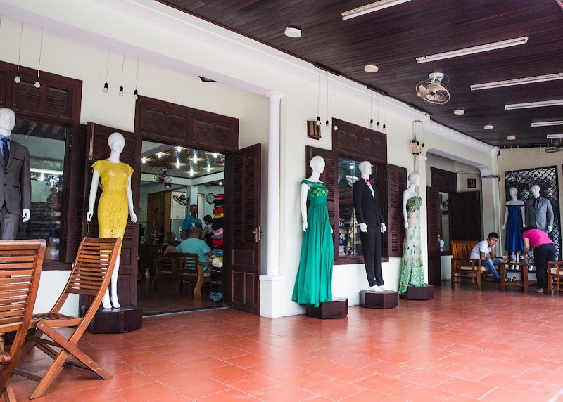Be Be Tailor 2, tailor for suits and wedding suits in Hoi An — photo 2 of 6