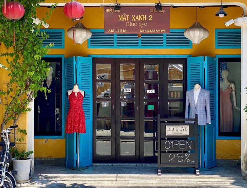Blue Eye Tailor, tailor for suits and linen in Hoi An — photo 5 of 6