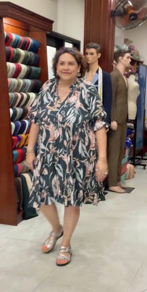 Blue Ms. Tam Tam, tailor for suits and shirts in Hoi An — photo 3 of 6