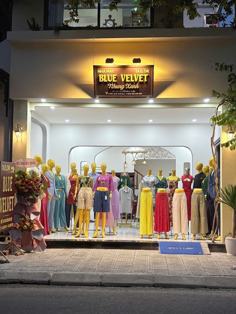 Blue Velvet Tailor, tailor for dresses and trousers in Hoi An — photo 1 of 5
