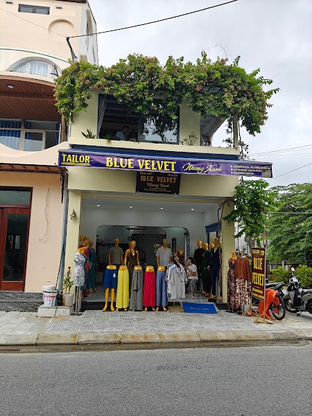 Blue Velvet Tailor, tailor for dresses and trousers in Hoi An — photo 3 of 5
