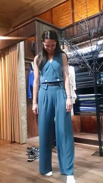Casa De Tailor, tailor for suits and dresses in Hoi An — photo 5 of 6