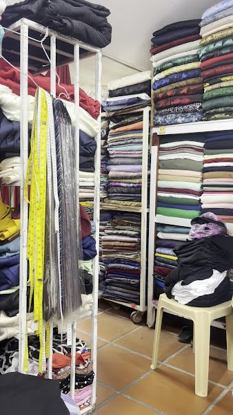 Clothes Shop 52 Hoi An Tailor, tailor for suits and dresses in Hoi An — photo 3 of 6
