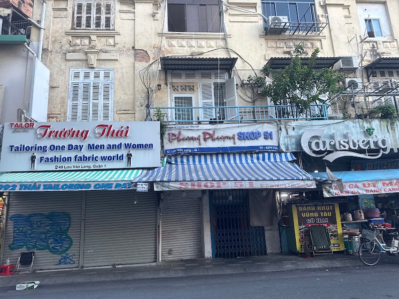 Cửa hàng Thái Taloring One Day, tailor for suits and three-piece suits in Ho Chi Minh City (Saigon) — photo 2 of 6