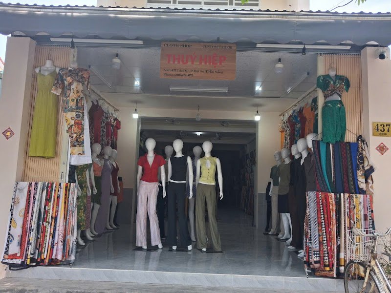 Custom Tailor- Cloth Shop Thúy Hiệp, tailor for suits and business suits in Hoi An — photo 2 of 6
