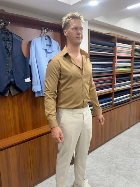 Duc Minh Tailor, tailor for suits and three-piece suits in Hanoi — photo 3 of 5