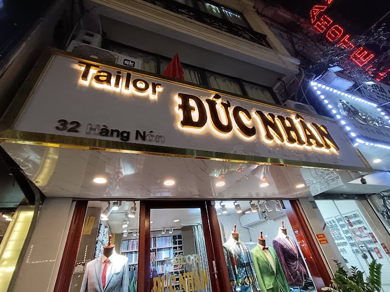 Duc Nhan Tailor, tailor for suits and tuxedos in Hanoi — photo 5 of 6