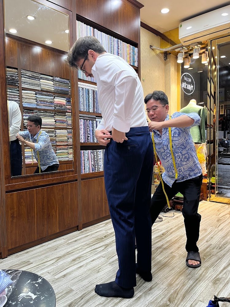Đức Nhật Tailor, tailor for suits and shirts in Hanoi — photo 1 of 6
