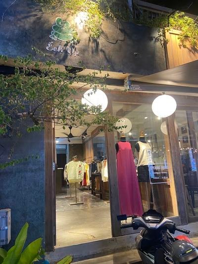 Ếch Ộp Store, tailor in Hue