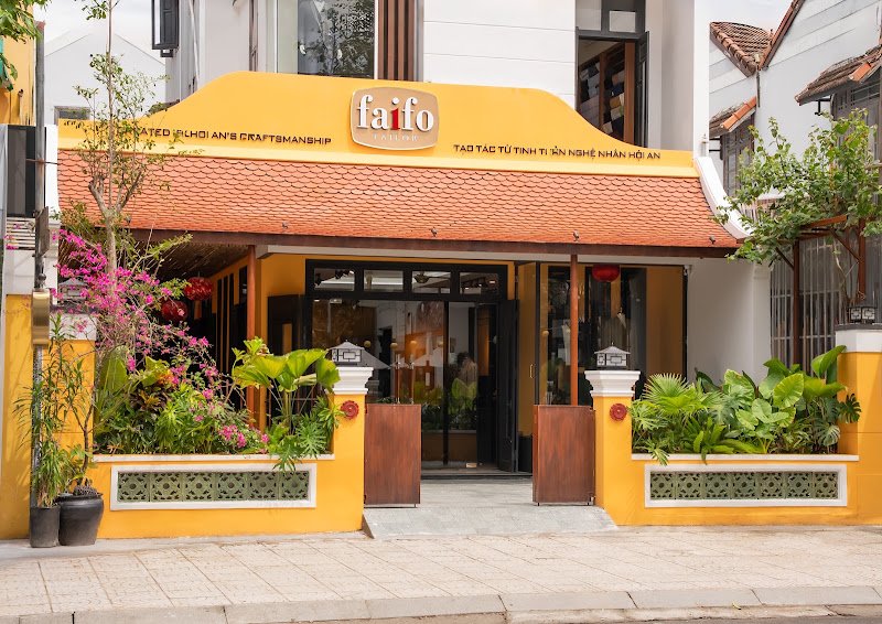 Faifo Tailor Viet Nam, tailor for suits and shirts in Hoi An — photo 2 of 6