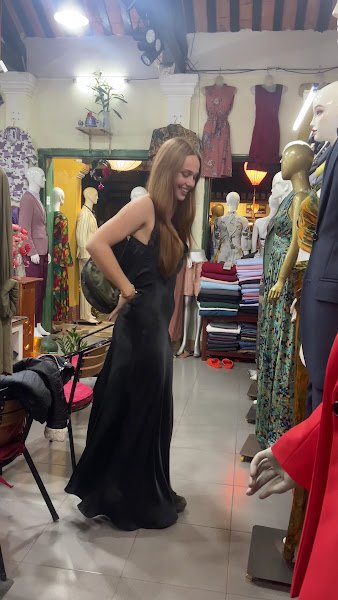 Gumi GM Tailor, tailor for ao dai and traditional Vietnamese tunics in Hoi An — photo 4 of 6
