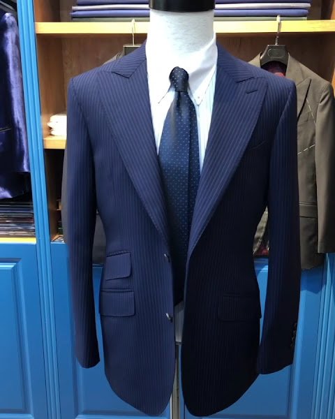 Hanoi Peak bespoke tailoring, tailor for suits and wedding suits in Hanoi — photo 4 of 6