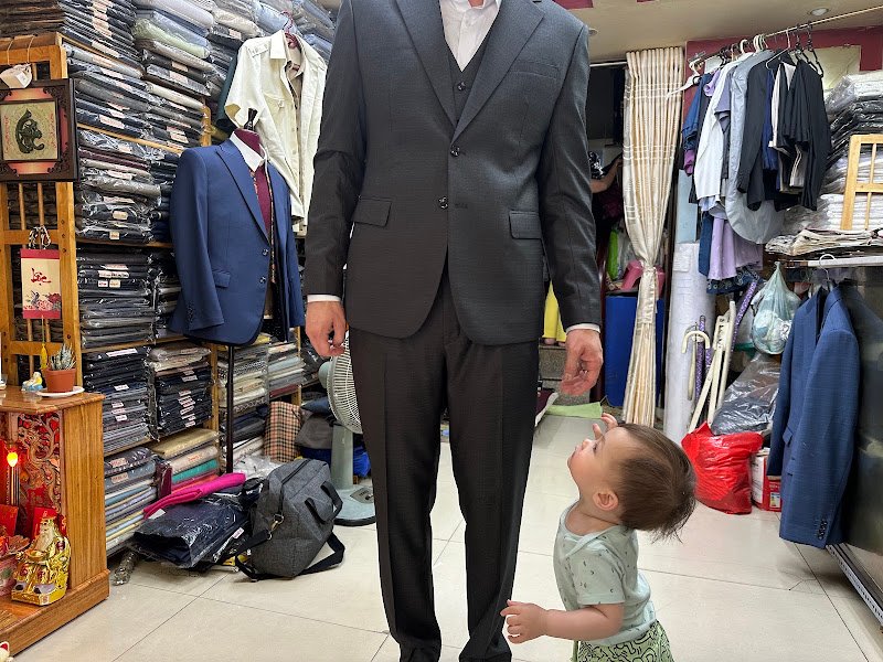 Hong Quang Tailor, tailor for suits and shirts in Ho Chi Minh City (Saigon) — photo 3 of 6