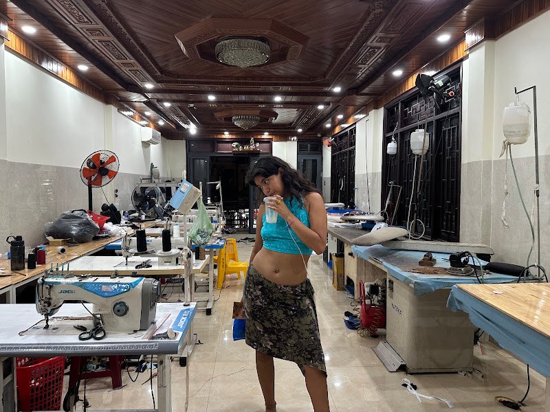 I Choose Tailor, tailor for suits and dresses in Hoi An — photo 5 of 6