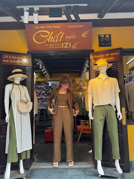 Izi Tailor 2, tailor for suits and three-piece suits in Hoi An — photo 5 of 6