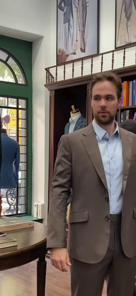 Juan's Tailor, tailor for suits and shirts in Hanoi — photo 4 of 6