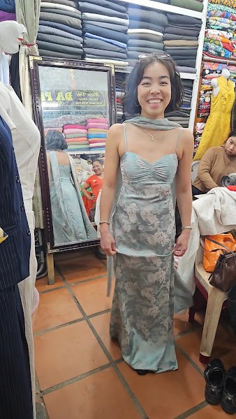 Kim Only Tailor Fashion, tailor for suits and dresses in Hoi An — photo 3 of 6