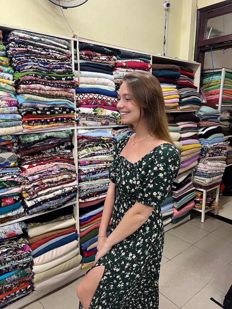 LaMy Tailor, tailor for suits and dresses in Hoi An — photo 1 of 6