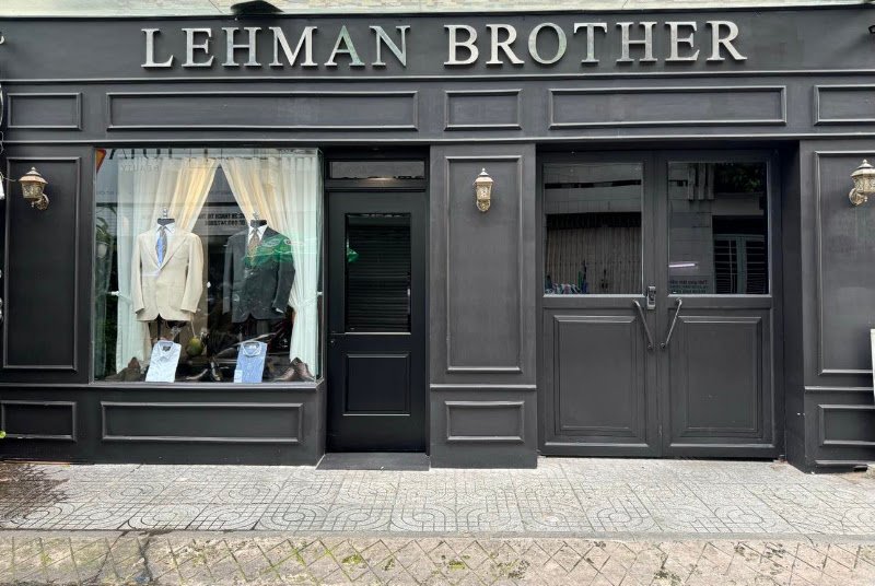 Lehman Brother, tailor for suits and tuxedos in Ho Chi Minh City (Saigon) — photo 5 of 6