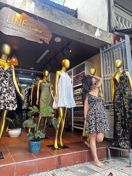 Line Tailor Hoi An, tailor for suits and coats in Hoi An — photo 5 of 6