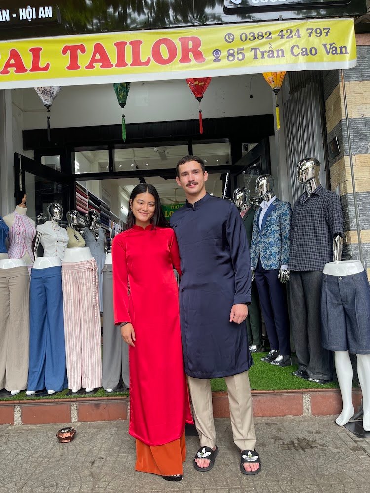 Local Tailor _in Hội An _ 85 Trần Cao Vân, tailor for trousers and suits in Hoi An — photo 1 of 6