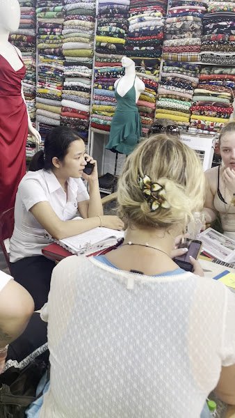 Lusi Tailor Shop, tailor for suits and shirts in Hoi An — photo 4 of 6