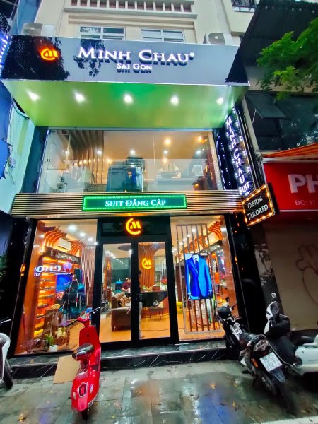 Minh Chau Tailor, tailor for suits and blazers in Ho Chi Minh City (Saigon) — photo 5 of 6
