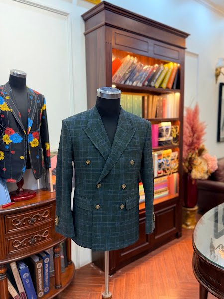 Ngô Minh Tailor, tailor for suits and shirts in Hanoi — photo 3 of 6