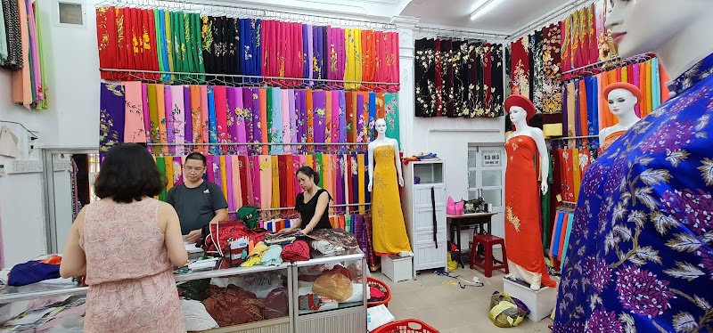 Nhà May Áo Dài Thời Trang Thẩm, tailor for ao dai and dresses in Hue — photo 2 of 5