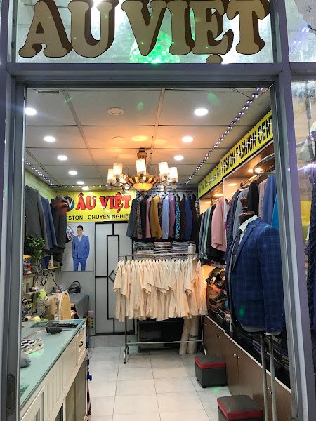 Nhà May Âu Việt, tailor for suits and trousers in Ho Chi Minh City (Saigon) — photo 3 of 6