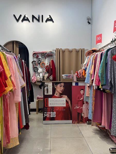 Nhà May NA, tailor for ao dai and dresses in Ho Chi Minh City (Saigon) — photo 2 of 6