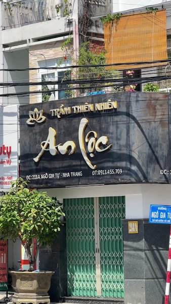 Nhà may Son (Nhà May Rạng Đông), tailor for suits and blazers in Nha Trang — photo 5 of 6