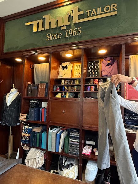 Nhut Bespoke Tailor, tailor for suits and tuxedos in Ho Chi Minh City (Saigon) — photo 2 of 6