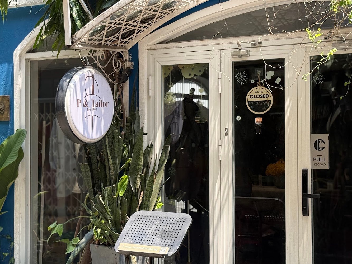 P&Tailor Since 1994, tailor for suits and shirts in Ho Chi Minh City (Saigon) — photo 1 of 6