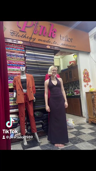 Pink Tailor, tailor for suits and dresses in Hoi An — photo 5 of 6