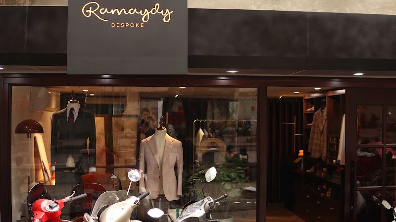 Ramaydy Bespoke, tailor for suits and wedding suits in Hanoi — photo 3 of 5