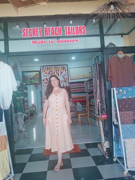 Secret Beach Tailors, tailor for suits and dresses in Hoi An — photo 5 of 6