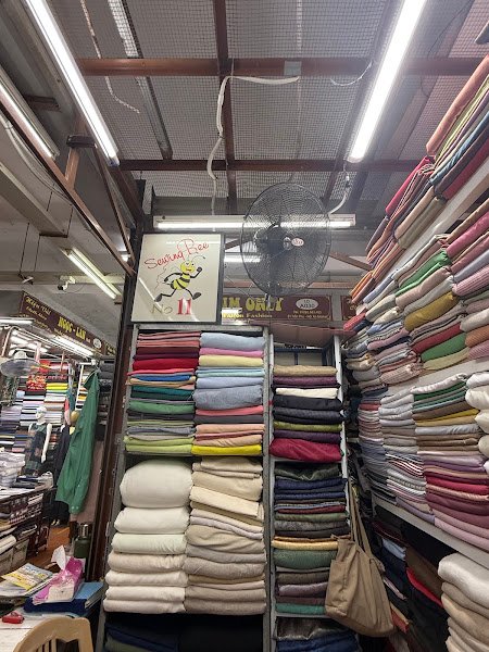 Sewing Bee, tailor for suits and dresses in Hoi An — photo 2 of 6