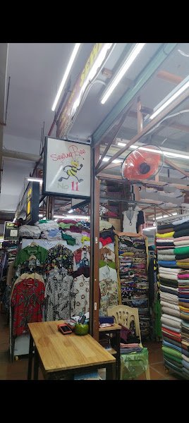 Sewing Bee, tailor for suits and dresses in Hoi An — photo 3 of 6