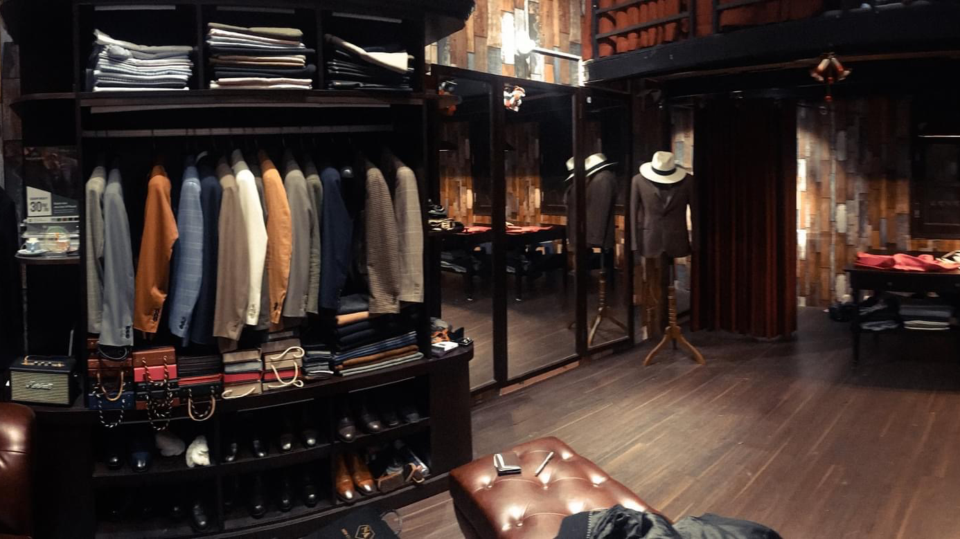 Tailor Bros, tailor for suits and tuxedos in Hanoi — photo 1 of 6