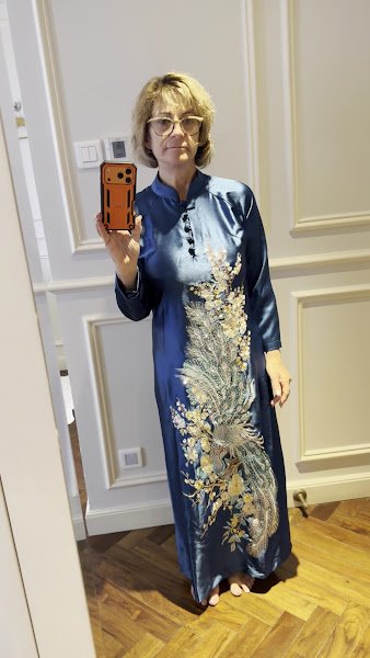 Tailor's Alley Clothing and Tailor, tailor for dresses and trousers in Ho Chi Minh City (Saigon) — photo 3 of 6