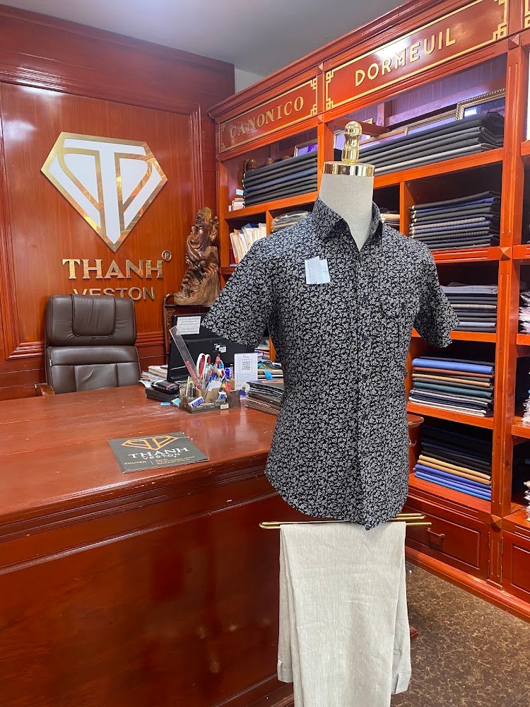 Tailor Thanh, tailor for suits and shirts in Hanoi — photo 1 of 4
