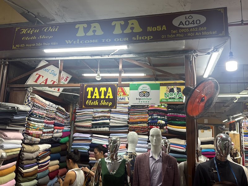 TaTa Tailor (The counter No.05 Inside Hoi An Fabric Market), tailor for linen and suits in Hoi An — photo 2 of 6