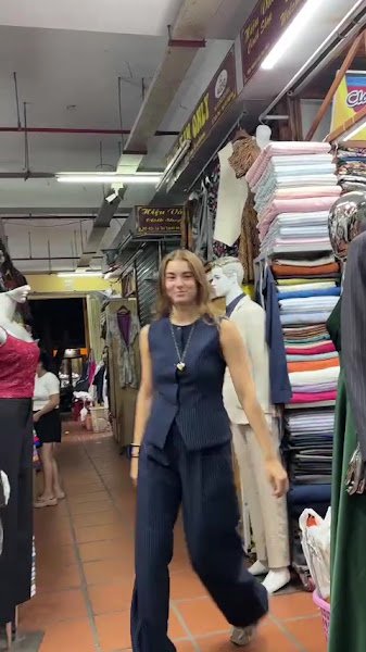 TaTa Tailor (The counter No.05 Inside Hoi An Fabric Market), tailor for linen and suits in Hoi An — photo 4 of 6