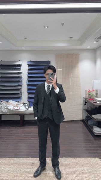 Thaicom Tailoring, tailor for suits and tuxedos in Hanoi — photo 4 of 6
