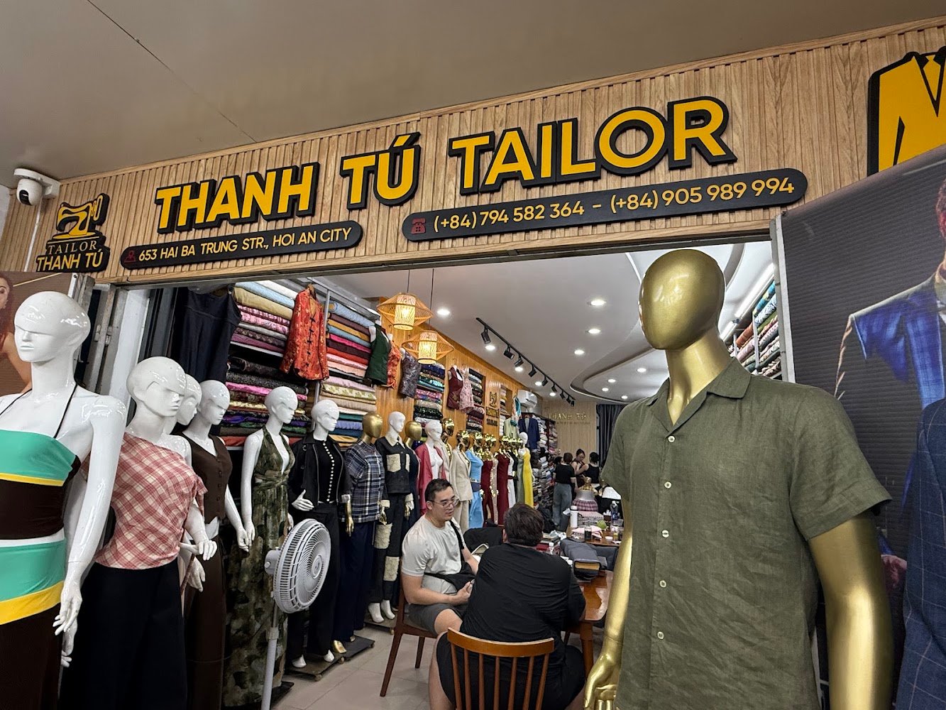 Thanh Tú Tailoring, tailor for suits and dresses in Hoi An — photo 1 of 6